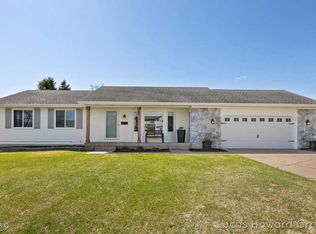 3150 Valley Ridge Ct, Hudsonville, MI 49426