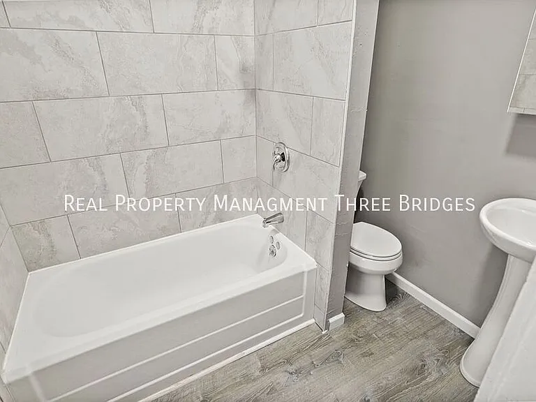 3614 Morgan Ford Rd #1F — Photo 5