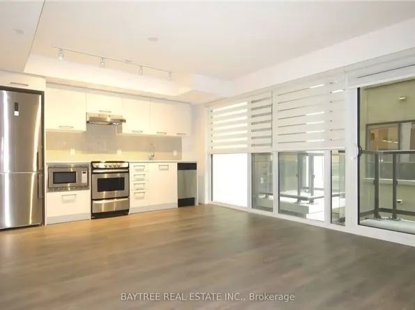 87 Peter St, Toronto, ON