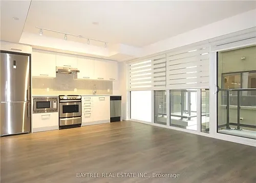 87 Peter St #1012 Photo 1