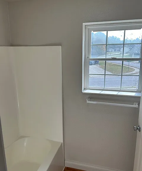 6884 Lexington Dr — Photo 19
