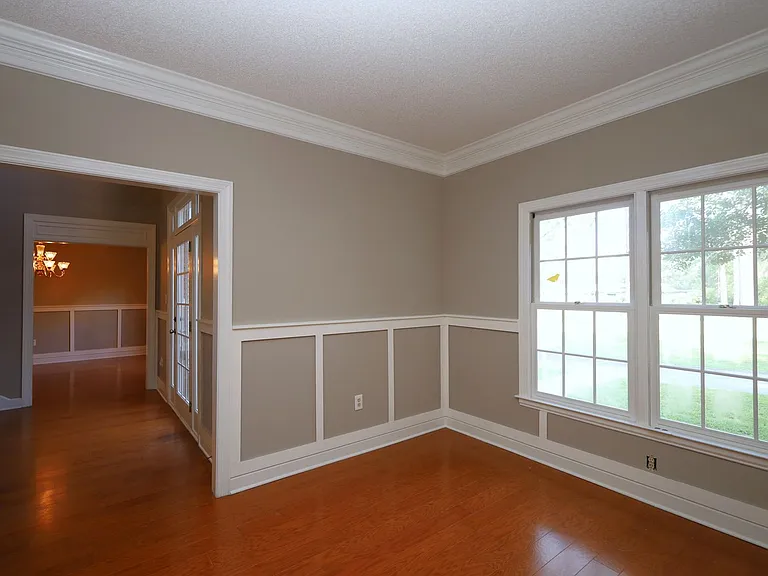1054 Ridge Rd — Photo 8