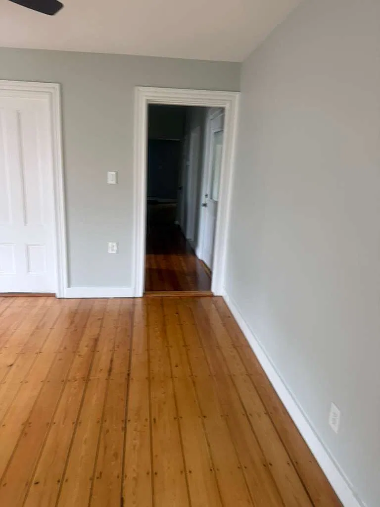 3 bed, 1.5 bath, 1250 sqft, $2,850 — Photo 2