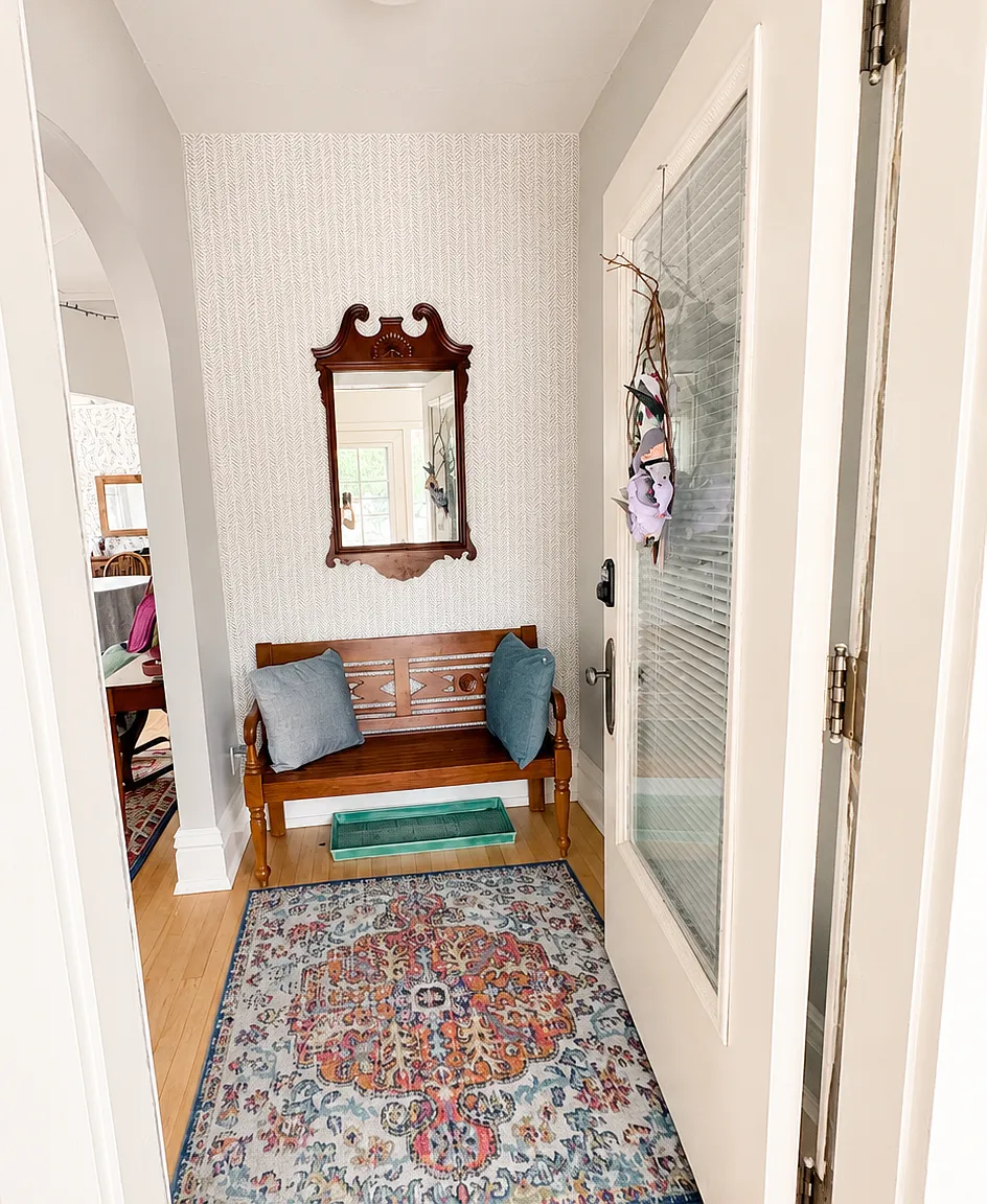 3 bed, 1300 sqft, $2,175 — Photo 3