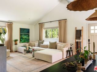 420 N Benton Way, Los Angeles, CA 90026