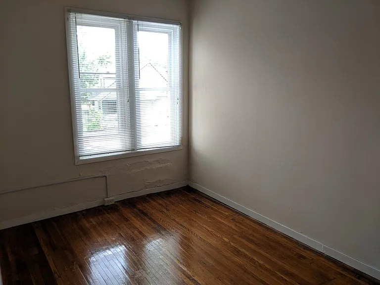 1850 N 4th St — Photo 14