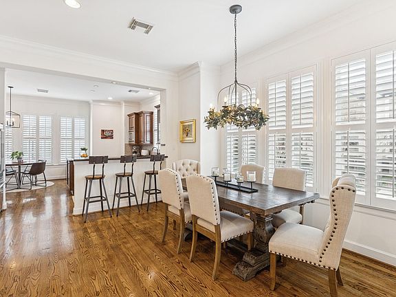 2nd image of 1418 Rosedale St