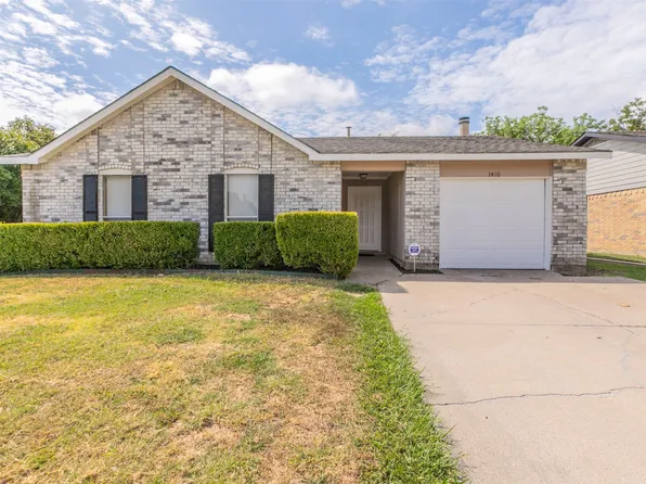 1410 Kitty Hawk Dr, Arlington, TX 76014