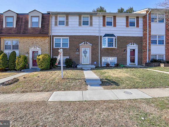 3rd image of 330 High Knob Ln