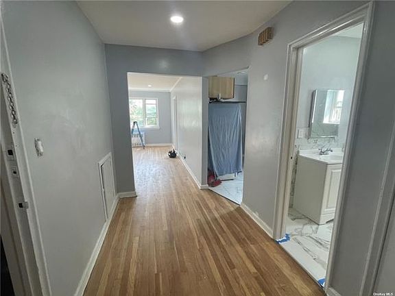 2nd image of 64-01 Borden Ave Floor 3