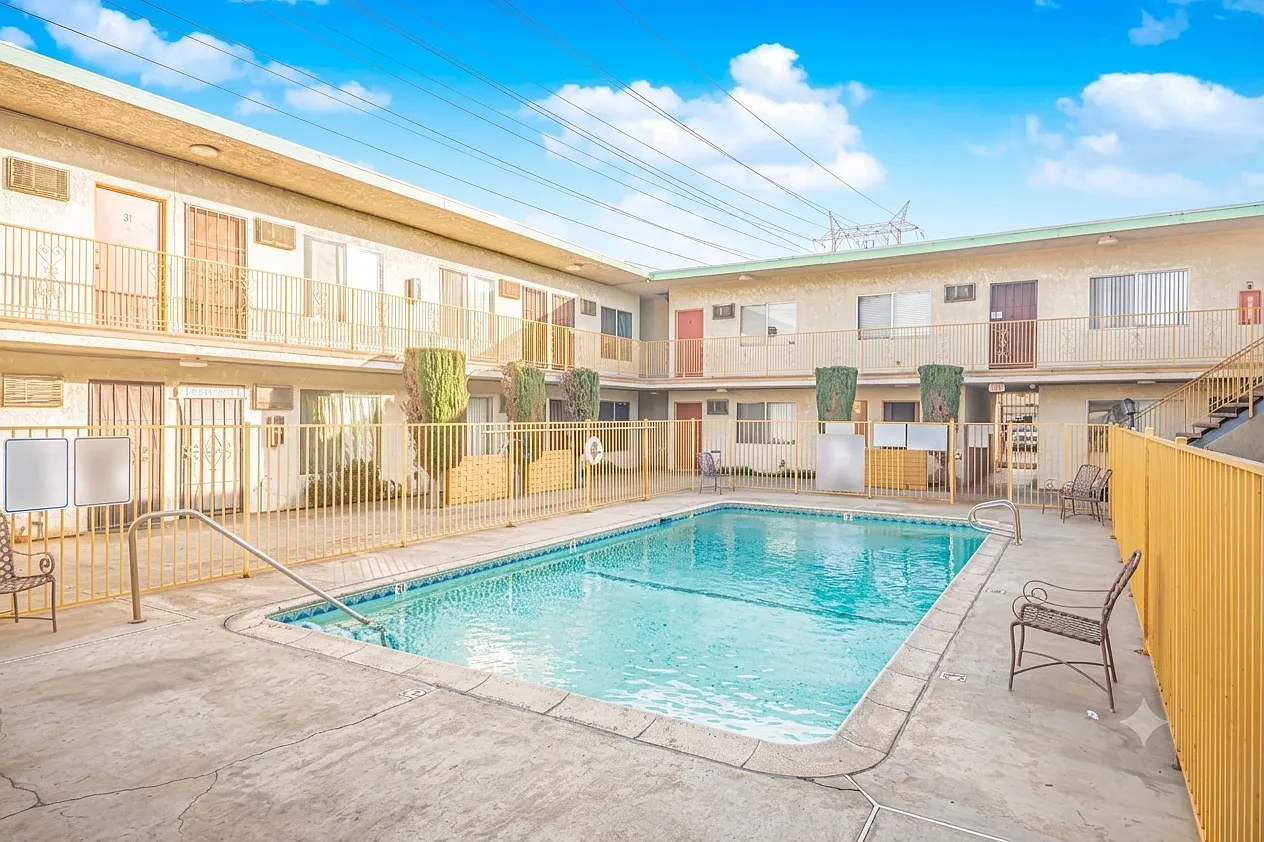 1 bed, 476 sqft, $1,849 — Photo 2