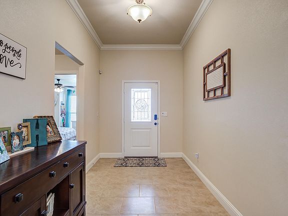 5th image of 10119 Venita Ave