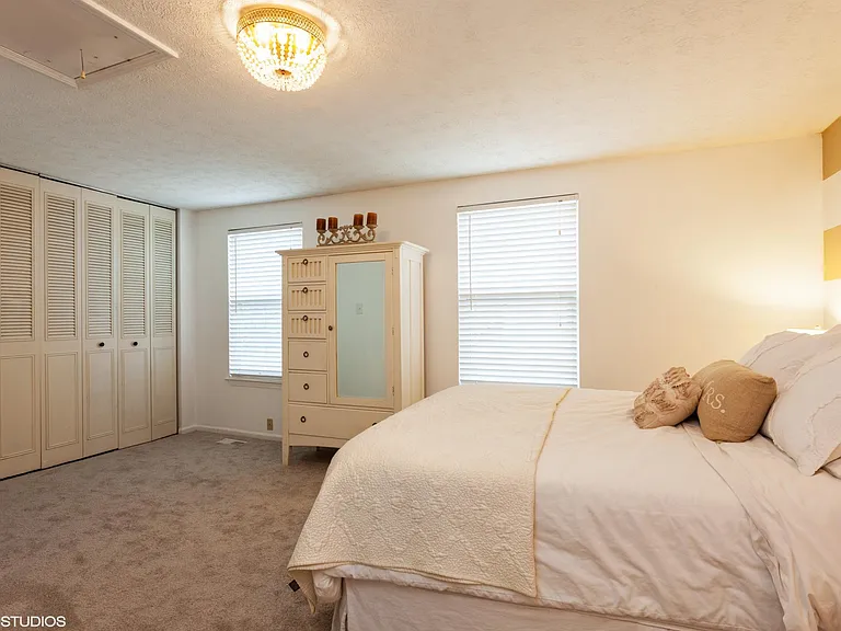 9504 Quarry Bridge Ct — Photo 9
