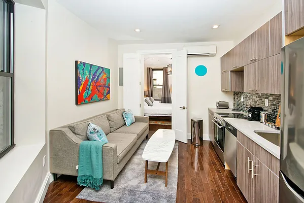 Rented by NOVO | media 60