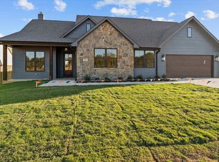 16421 Clearview Dr, Lindale, TX 75771