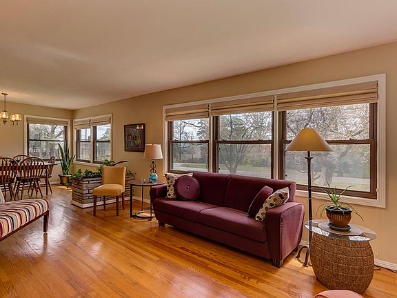 5th image of 1721 Bonita Dr