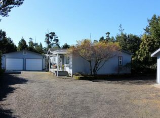 87493 Rhodowood Dr, Florence, OR 97439