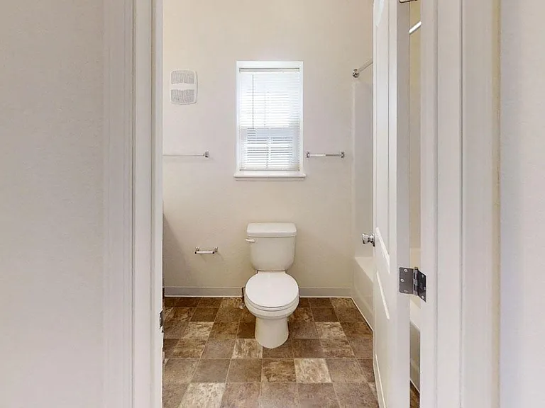 Andover Pointe Apartment Homes — Photo 15