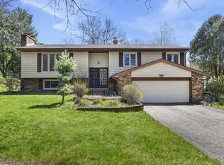 6821 Stratford Dr, Madison, WI 53719