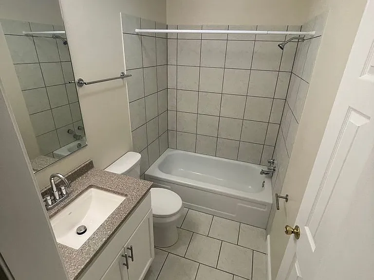 8144 Jefferson Park Dr #A-D — Photo 11