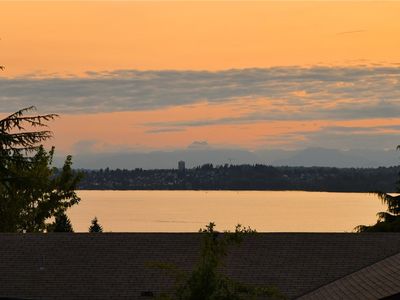 6028 106th Ave NE, Kirkland, WA, 98033