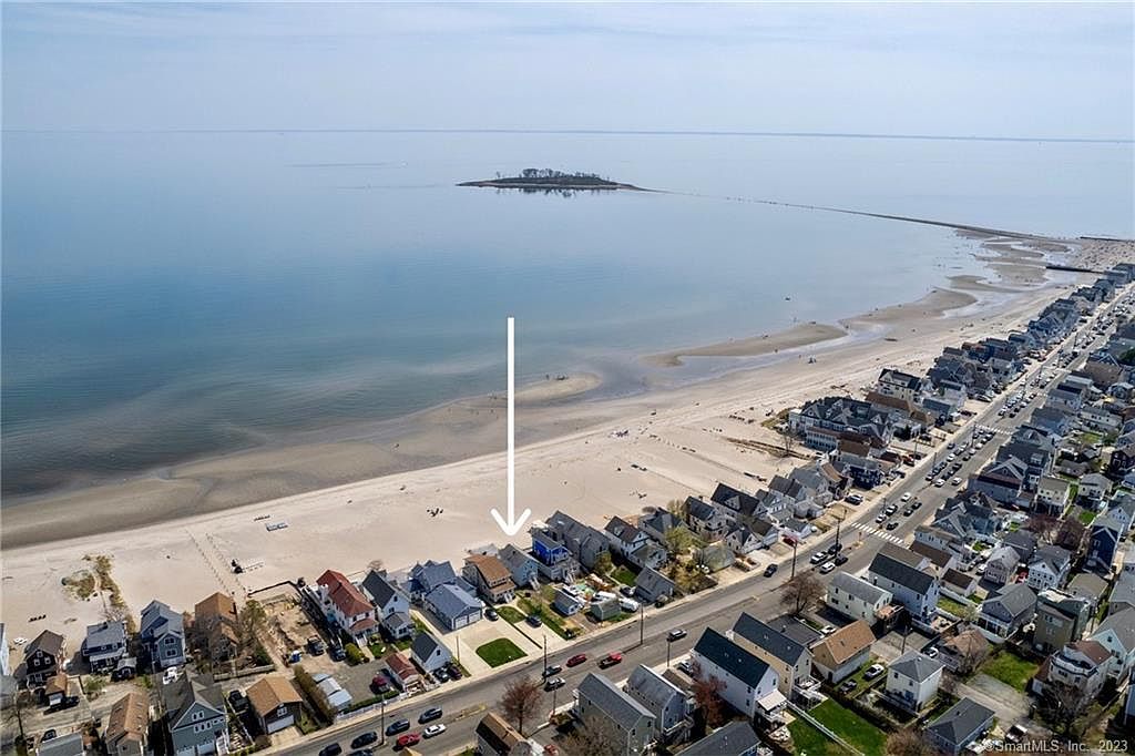 877 East Broadway, Milford, CT 06460 Zillow