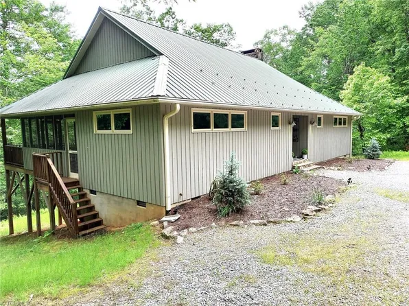 247 Hawkbill Rd, Ferguson, NC 28624