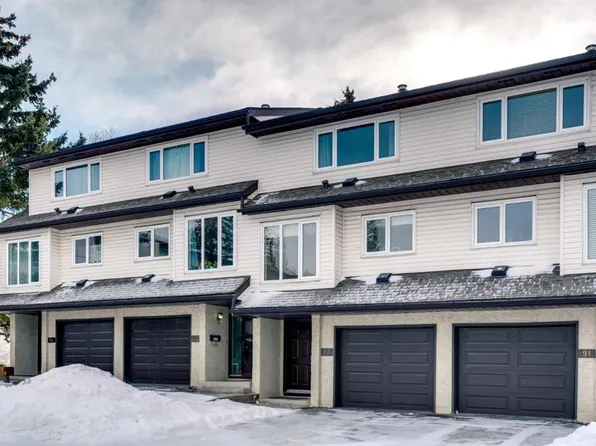 1190 W Ranchview Rd NW #92, Calgary, AB T3G 1Y2