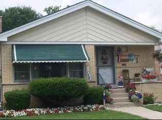 10716 S Sacramento Ave, Chicago, IL 60655