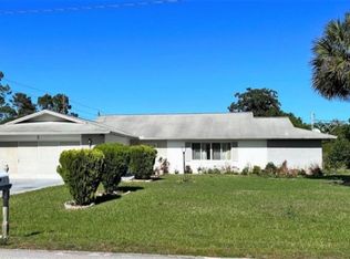 2 Fischer Ln, Palm Coast, FL 32137