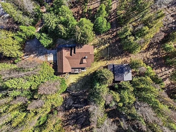 2nd image of 912 Deer Valley Rd