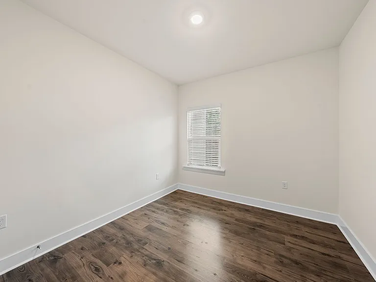 463 Autumn Rain St — Photo 22