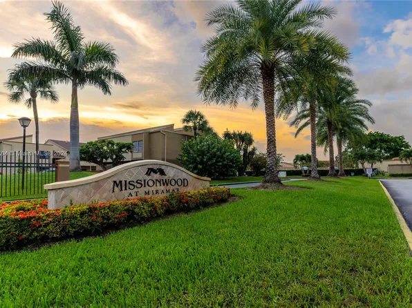2925 W Missionwood Ln #Bii, Miramar, FL 33025