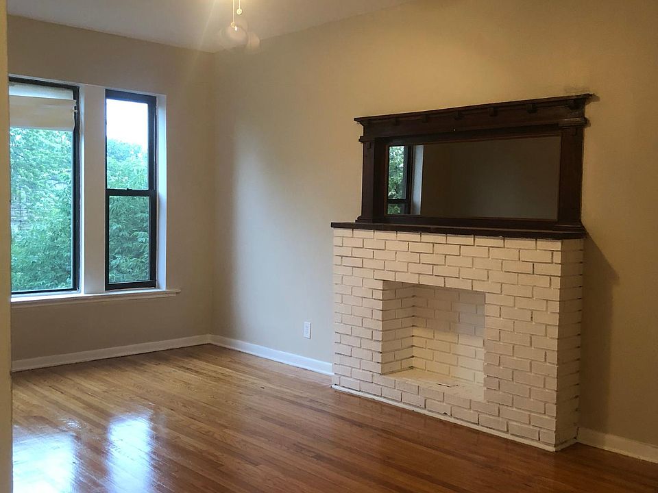 1st image of 4747 S Langley Ave