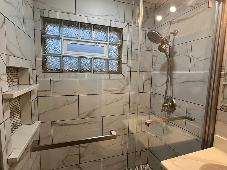 5348 N Lydell Ave — Photo 20