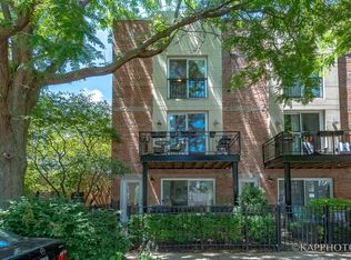 1830 S Michigan Ave #C, Chicago, IL 60616