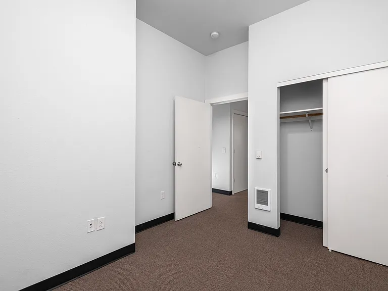MW2-2 Bedroom