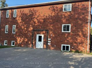 565 Emma St #2, Gananoque, ON K7G 2Y6