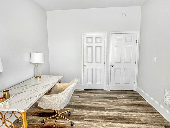 3rd image of 4581 Gibson Ave #4581