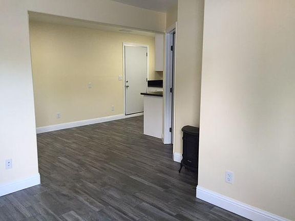 3rd image of 1215 Santa Clara St #A