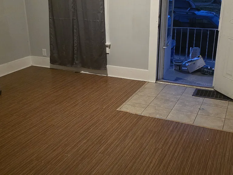 122 Heaton Ave — Photo 26