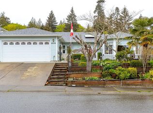 8008 Glenhurst Dr N, Crofton, BC V9L 5W7