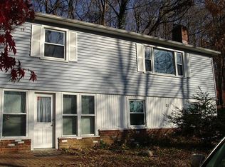 21 Old Middle Rd, Brookfield, CT 06804