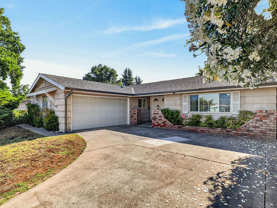 1st image of 4864 Papaya Dr