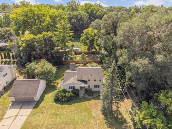 4005 W 42nd St, Edina, MN 55416