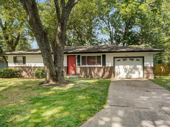 203 S Allen Avenue, Republic, MO 65738