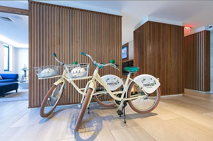 125 Parkside Ave #3P — Photo 9