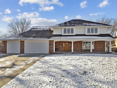 808 Valley West Dr, West Des Moines, IA, 50265