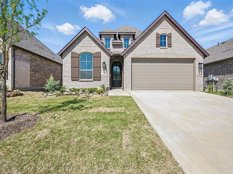 5060 Westhaven Cir — Photo 1