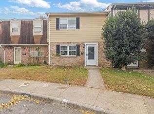 1866 Olde Buckingham Rd, Hampton, VA 23669